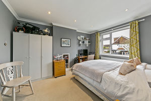 Bedroom- click for photo gallery